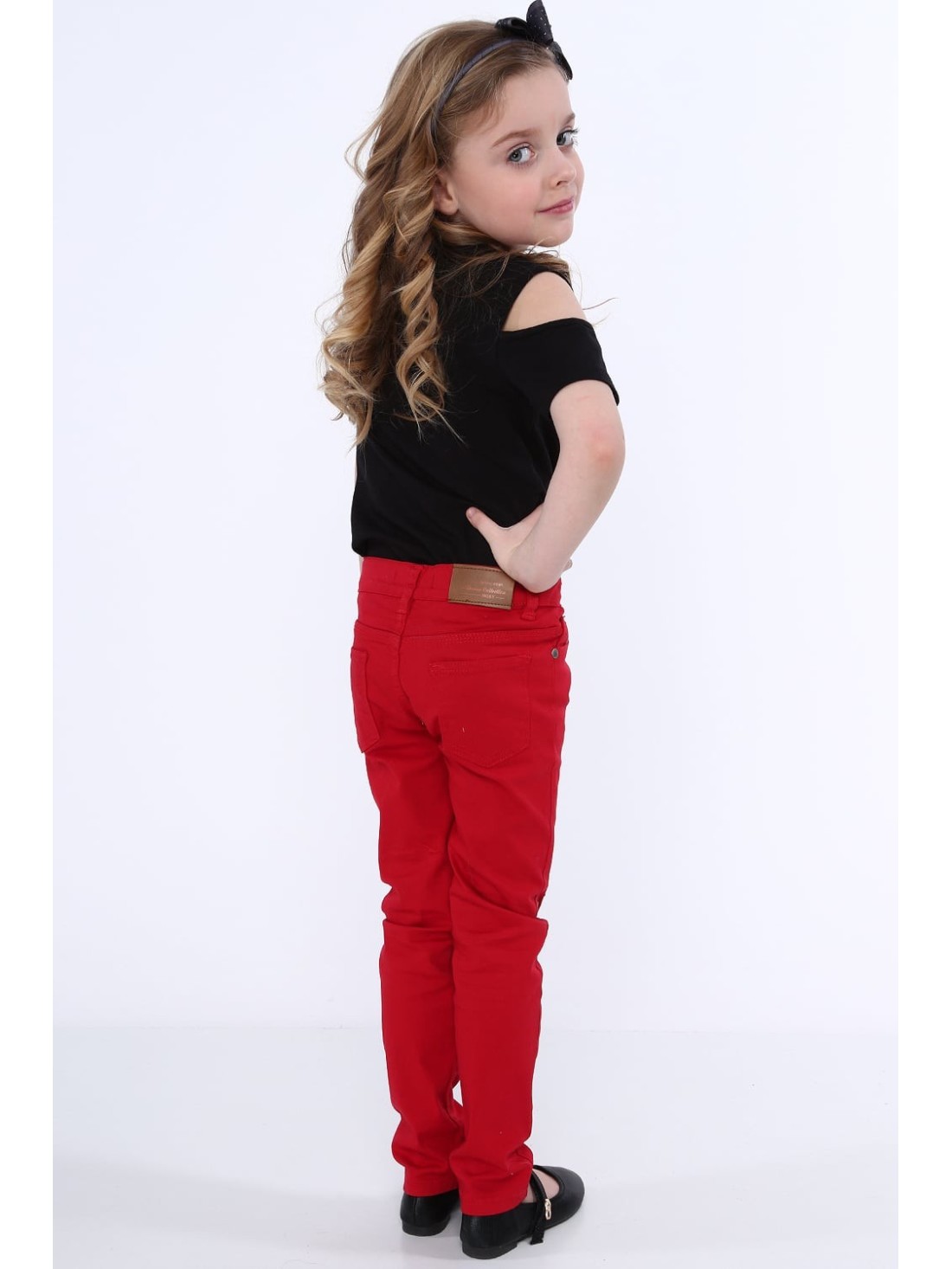 Girls\' trousers with flat studs, red NDZ310 - Online store - Boutique